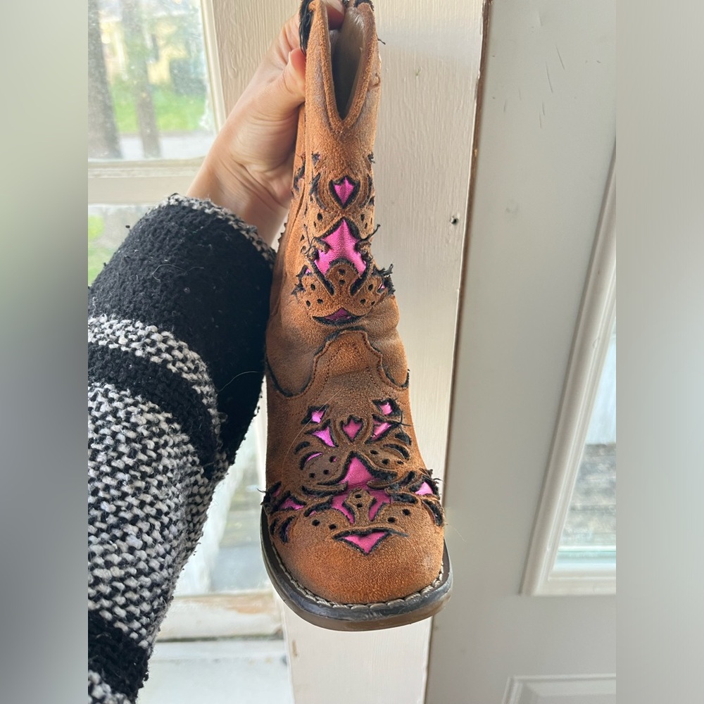 Roper girls cow girl boots
